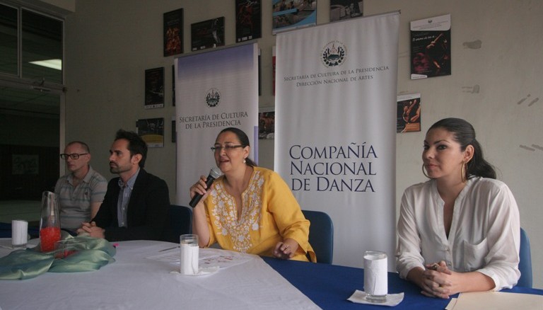 Tatiana de la Ossa, Directora Nacional de Artes, habla sobre la Compañía de Danza de Centroamérica y el Caribe (CODACA). Foto cortesía de la Secretaría de la Cultura.