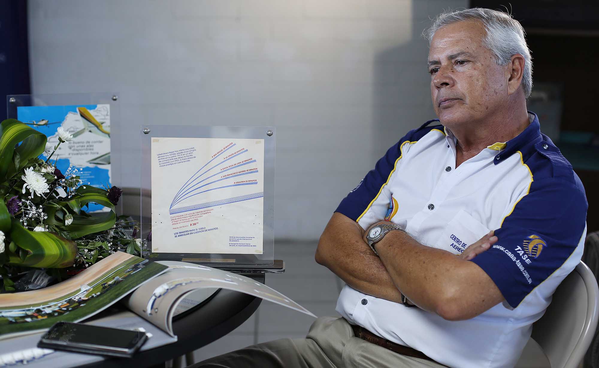 Tito Gutiérrez, Propietario de la empresa Taxis Aéreos de El Salvador, con sede en el Aeropuerto de Ilopango, reinició sus operaciones recientemente. Foto D1: Nelson Dueñas