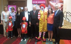 Conferencia de prensa donde representantes del restaurante de comida rápida Mc Donald's donde anunciaron la campaña del McDía Feliz. Foto D1.