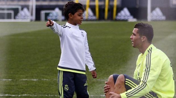 Cristiano Ronaldo Jr. reaccionó igual que su padre cuando el rival