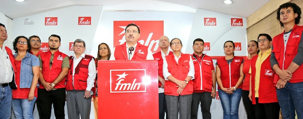 El FMLN también creó sus redes de nepotismo en las presidencias de Mauricio Funes y Salvador Sánchez Cerén. Al llegar Nayib Bukele al poder despidió a los familiares de dirigentes del FMLN.