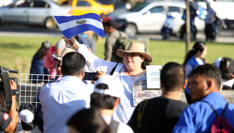 Migraci n advierte de nueva caravana salvadore a hacia Estados