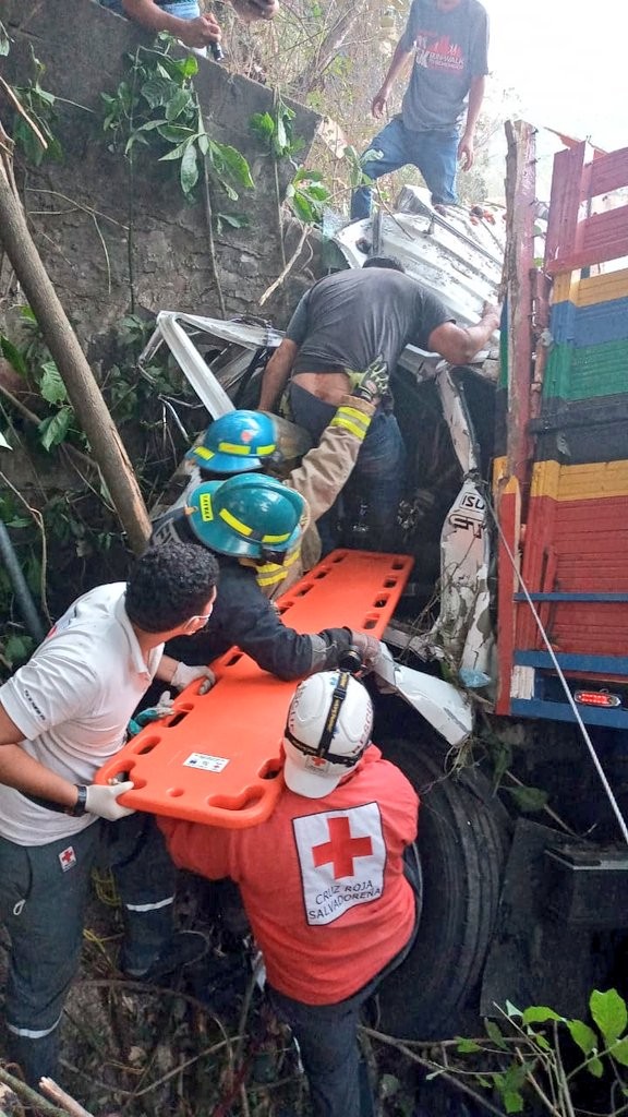 Foto: Cuerpo de Bomberos de El Salvador