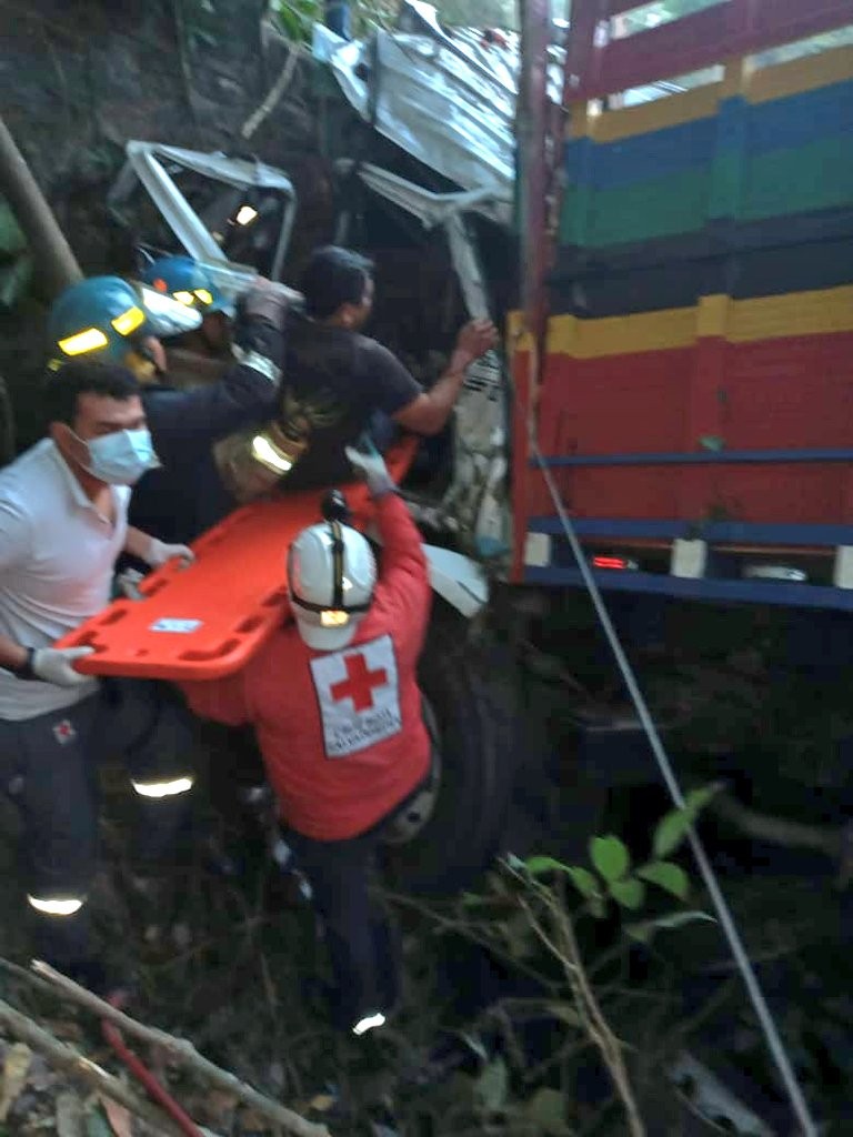 Foto: Cuerpo de Bomberos de El Salvador