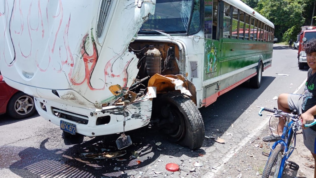 Foto: Cuerpo de Bomberos de El Salvador