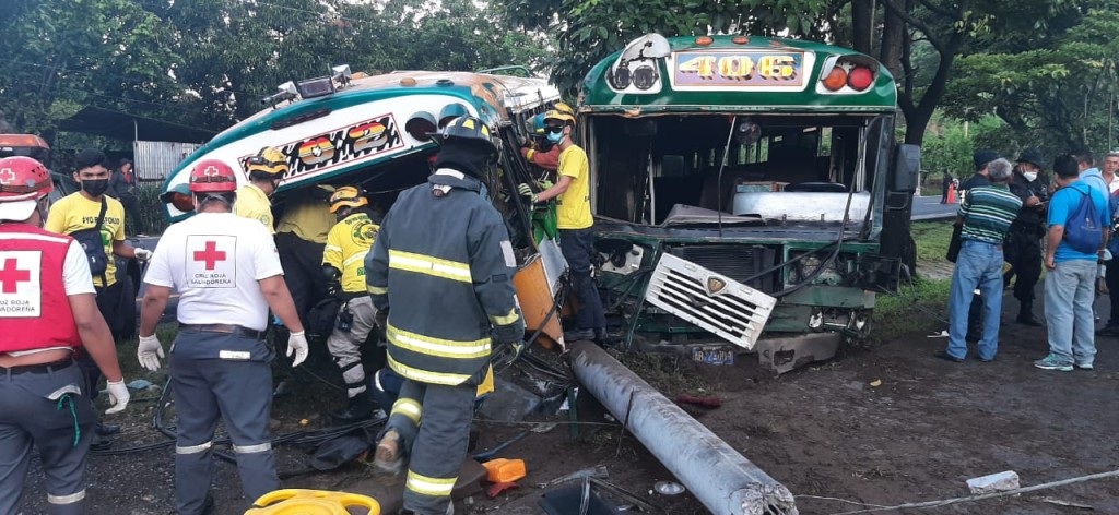 Foto: Cuerpo de Bomberos de El Salvador