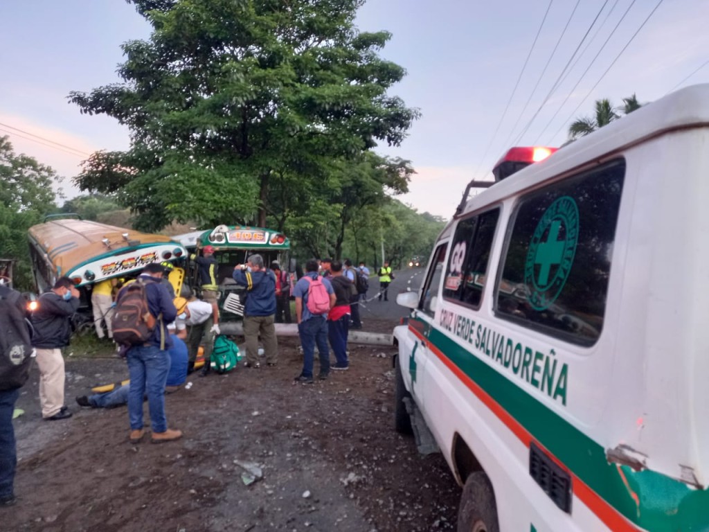 Foto: Cuerpo de Bomberos de El Salvador