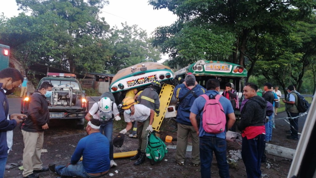 Foto: Cuerpo de Bomberos de El Salvador