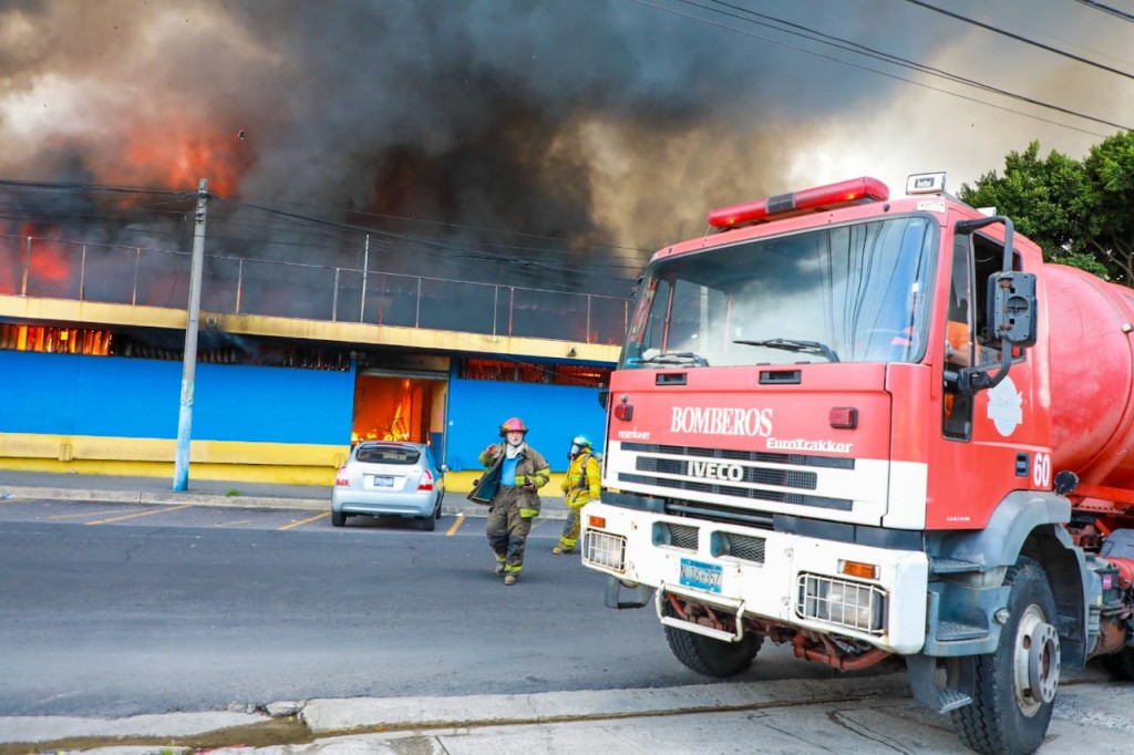 Foto: Cuerpo de Bomberos de El Salvador