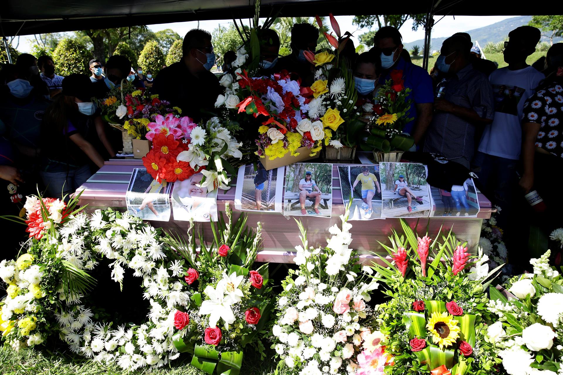 FOTOS | El último adiós a Jimena Ramírez |