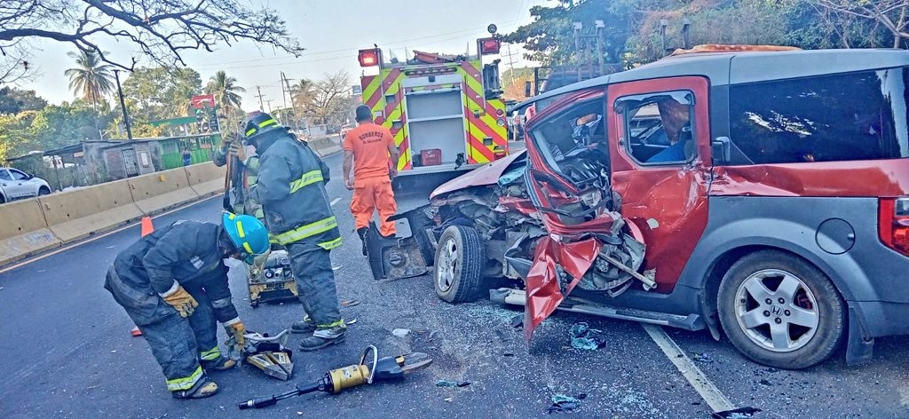 Foto: Cuerpo de Bomberos de El Salvador