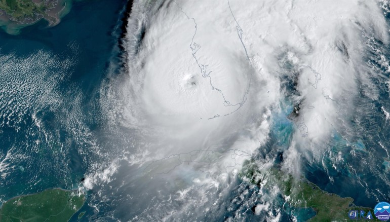 Una imagen capturada por el satélite GOES-16 de la NOAA y puesta a disposición por la Subdivisión de Meteorología Regional y de Mesoescala (RAMMB) de la Administración Nacional Oceánica y Atmosférica (NOAA) National Environmental Satellite. EFE/EPA/RAMMB/NOAA/