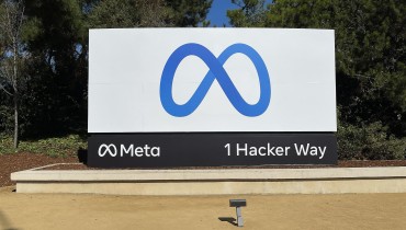 Vista del logo de Meta, en Menlo Park, California (EE.UU.), en una fotografía de archivo. EFE