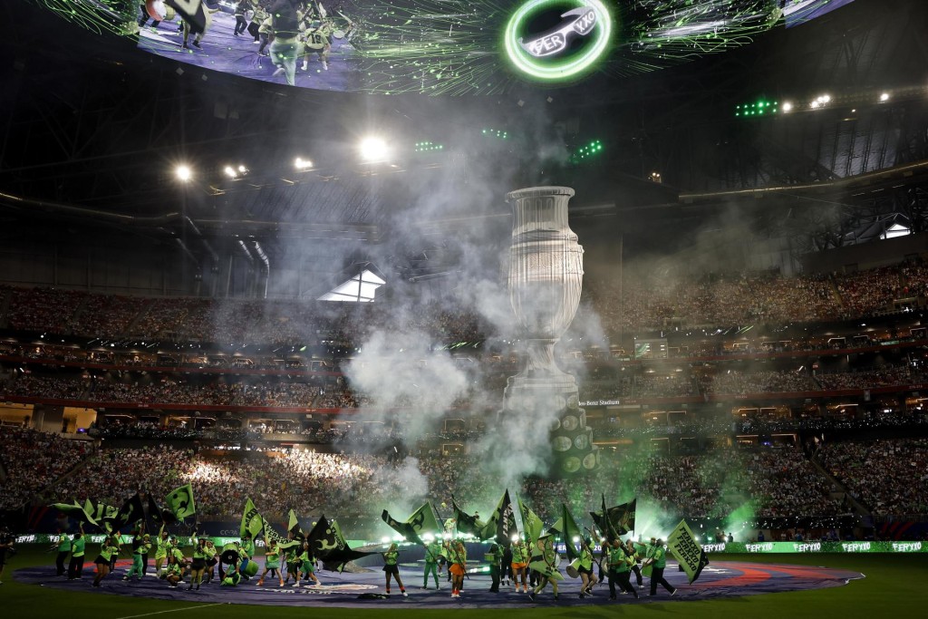 Vista general del acto inaugual de la Copa América 2024, este jueves 20 de junio, en el estadio Mercedes Benz de Atlanta (Georgia, EE.UU.). EFE/Erik S. Lesser