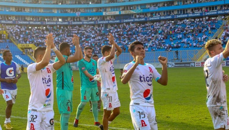 Alianza se cita con Águila en la final del fútbol salvadoreño |