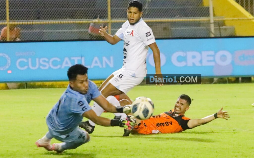 Alianza toma impulso y agrava la crisis de Águila - Diario1
