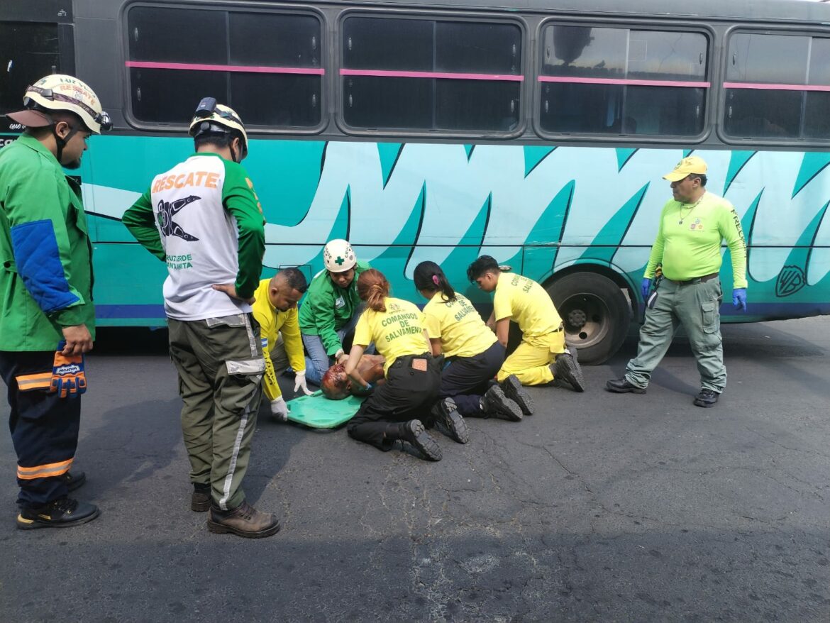 Un hombre murió al ser atropellado en Mejicanos - Diario1